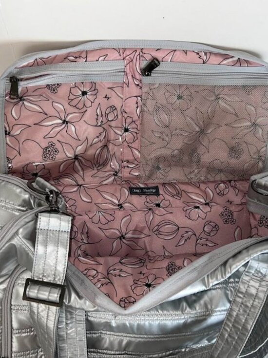 Lug Trolley Duffel Bag Metallic Silver Spacious Travel Bag - Picture 11 of 13